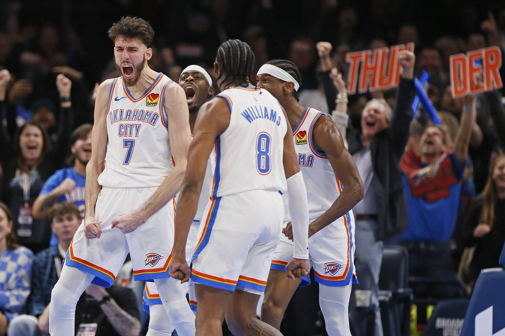 包含公牛险胜雷霆，萨博尼斯惊艳世界的词条