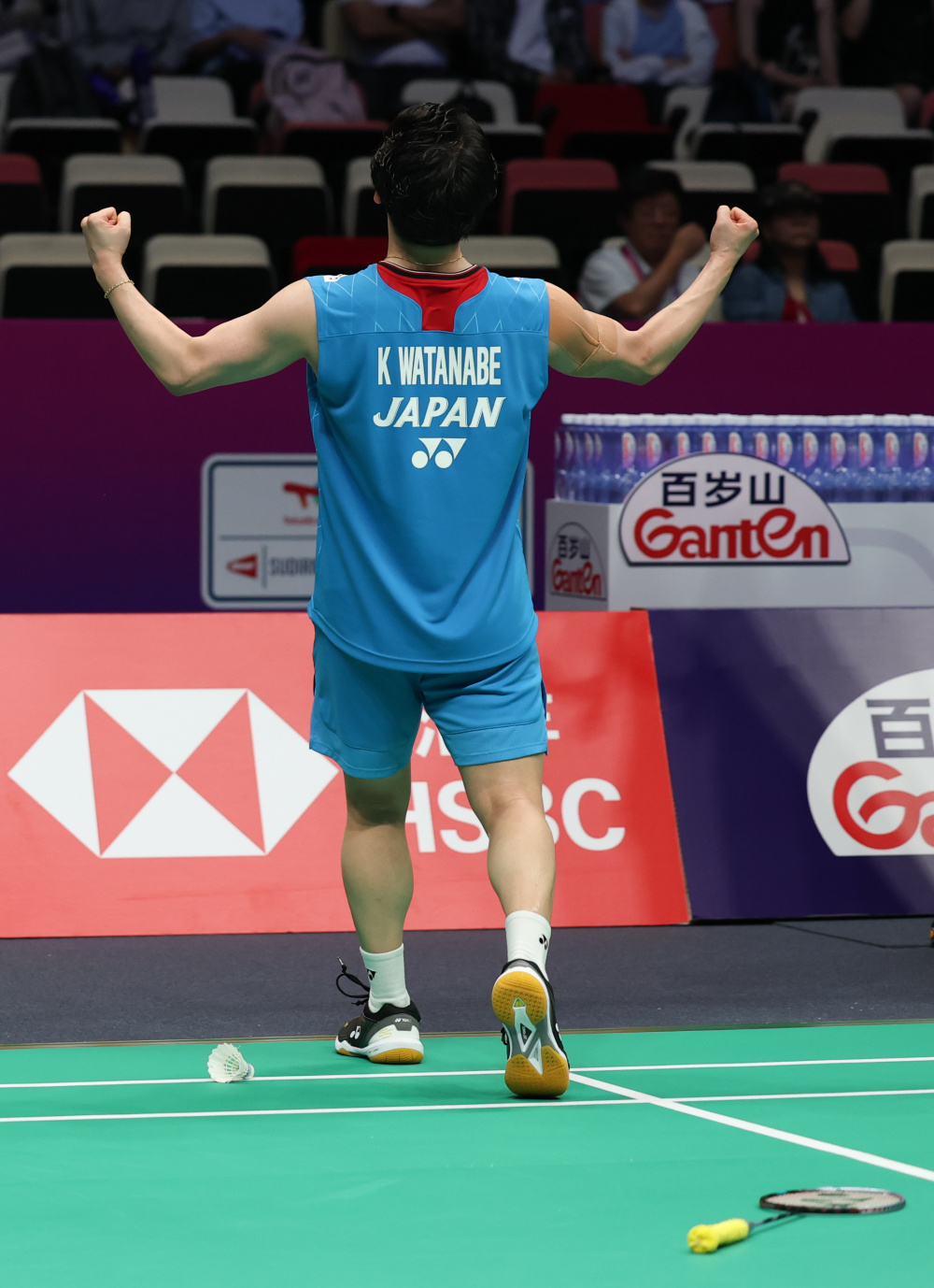 日本羽毛球队翻盘英格兰羽毛球队，陶菲克关键制胜的简单介绍